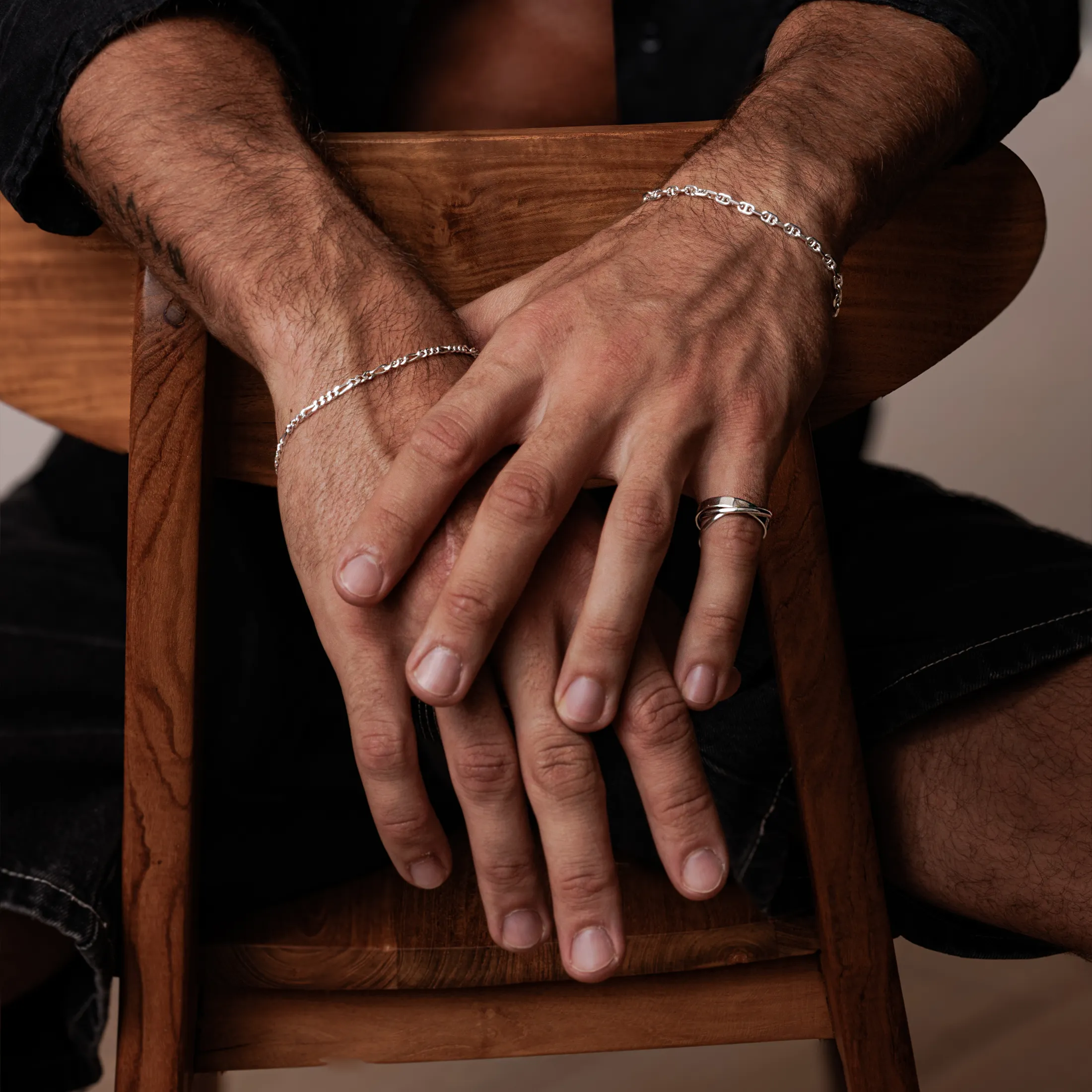 Interlocking Trinity Ring - alternate view